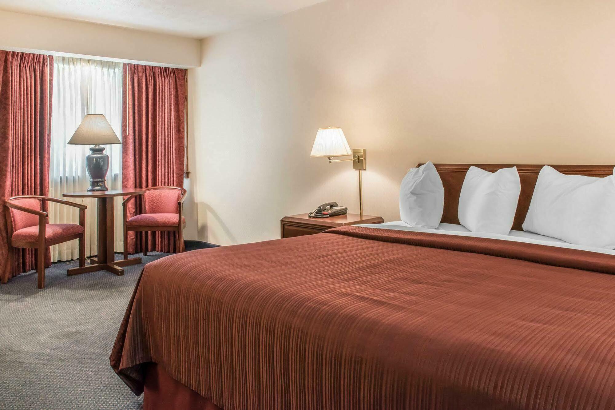 Quality Inn Bedford Ngoại thất bức ảnh